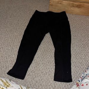 Black athletic pants, worn once, two phone side pockets
